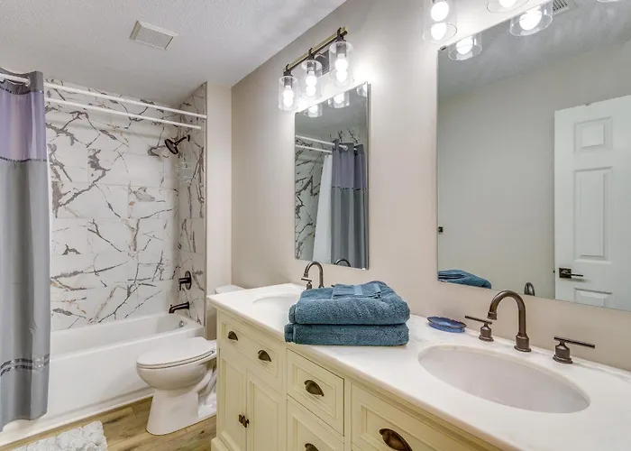 W/ Private Yard: 7 Mi To Downtown! *